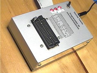 Programador y lector de microcontroladores.